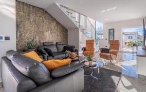Cozy Home In Labin With Sauna 
