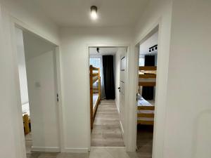 Apartament Powstańców 17