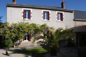 Chambre aux portes de Chambord - Vineuil