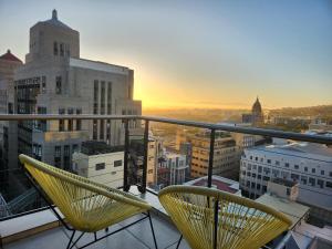 City Centre Penthouse No Load Shedding