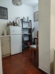 Quiet city center oasis - In the shade of walnut