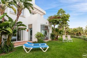 ViVi Homes - Casa Sereno Pool, Terrace & Garden