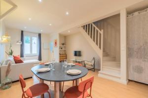 Maison 2 chambres calme, proche tram