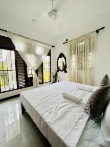 Paddy Pearl - Rathgama