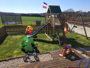 Maisons de vacances Gites at Le Tilleul - Le Cerisier : photos des chambres