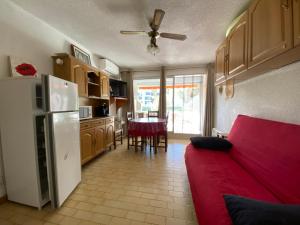 Sol-y-Days Los Amigos, Studio 4 couchages en rez-de-jardin, avec grande terrasse et parking, à 250m de la plage