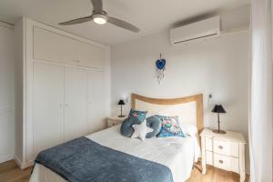 RentitSpain - Nerja - Vistas Únicas 2 Descanso y Confort frente al Mar Mediterráneo