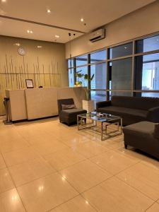 Avida Tower2, City Central Location, near Roxas Market