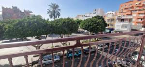 Amazing two rooms in Alcalá next to the beach