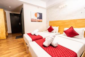 Casa Hotel, Jubilee Hills