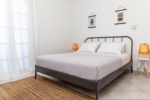 Manouks - Two Bedroom Apartment