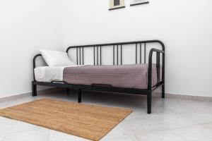 Manouks - Two Bedroom Apartment