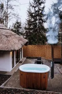 Tree House Relax Park - Вадул-луй-Водэ