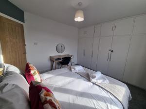 Cadogan House by Cliftonvalley Apartments