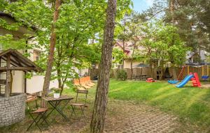 1 Bedroom Cozy Apartment In Pobierowo