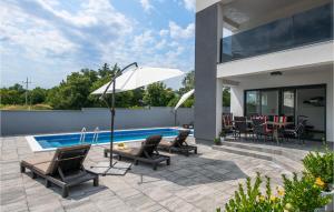 Stunning Home In Labin With Wifi