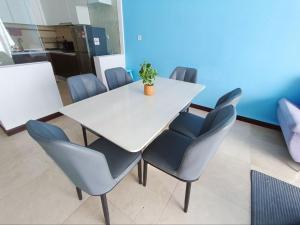 Bella Vista Silverscape Seaview Homestay by Jeffery Lam Home Management