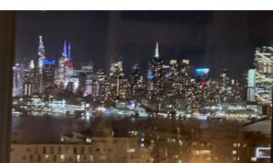 Spacious 3-bedroom Apartment Stunning Views NYC - Ubytování bez kategorie ve městě Union City