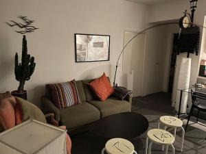 Paris 16e arrondissement superbe 45 m2 plein sud