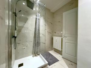 Le Concorde By SCLS Locations