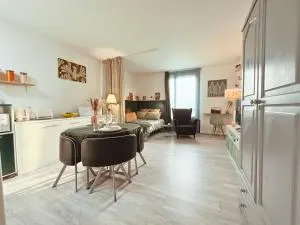 Le Petit Margny par Your Sweet Loc - Venette