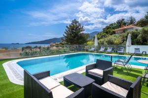 FINIKAS LUXURY SUITES Thassos Golden Beach