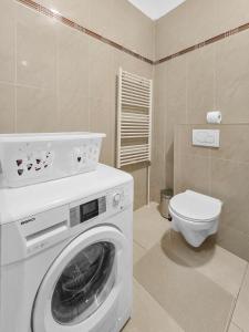 Millennium Cozy Stay - Fully Equipped Apartment