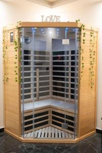 Love Room, Luna Spa APRÈS-MIDI 13h à 18h, créneau de 5h seulement et non une nuitée