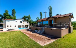 Nice Home In Donji Prolozac With Wifi 
