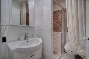 Bohème 2 chambres SUQUET- CENTRE HISTORIQUE A2B159