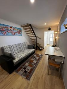 Duplex Moderno Perto da Praia