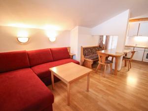 Apartment Voithofer-4 by Interhome