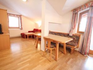 Apartment Voithofer-4 by Interhome