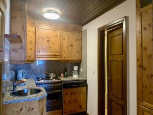 Apartment Residenza Chesa Margun 15-6 by Interhome