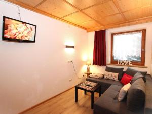 Apartment Anita-3 by Interhome