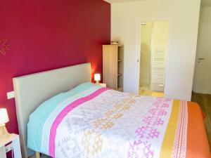 Villas Villa Les Tamaris by Interhome : photos des chambres