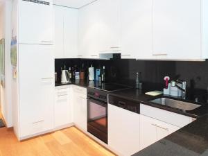 Apartment Sonnenbergweg 5 by Interhome