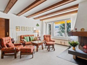 Apartment Triangel D Petersen by Interhome