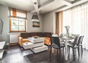 Apartamenty Rezydencja Regle Zakopane - Apartments, Zakopane