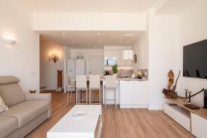 Cannes - Roof terrace for rent