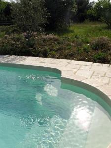 Maisons de vacances Belle villa provencale piscine terrain : photos des chambres
