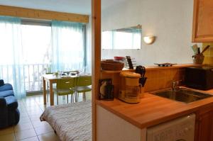 Studio CAP DAGDE CT090-099
