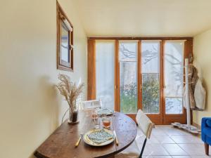 Maisons de vacances Holiday Home La longere by Interhome : photos des chambres