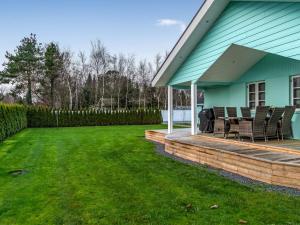 Holiday Home Bent - from the sea by Interhome