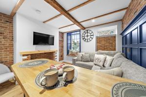 Tillys Cosy Cottage Retreats - Viaduct Cottage
