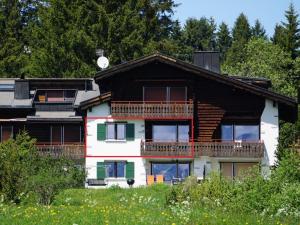 Apartment Stgirat Bellaval by Interhome