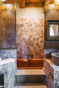 Maisons de vacances Santolina Etrusca Bed and Breakfast, Sauna, Hammam, Jacuzzi : photos des chambres
