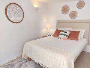 Apartment Oceans Window