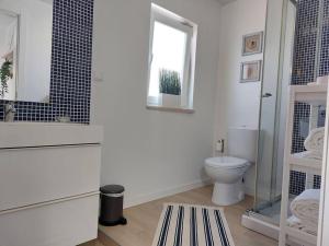 Apartment Oceans Window