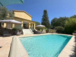 Villas Villa familiale avec piscine a Lorgues, 120 m² : photos des chambres